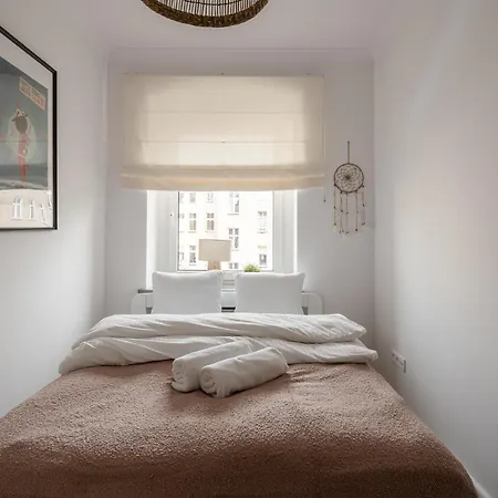 Appartement Rentplanet - Cybulskiego Ii *