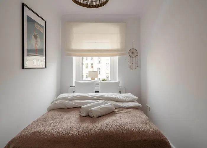 Appartamento Rentplanet - Cybulskiego Ii *